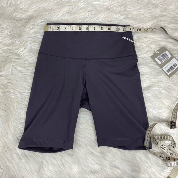 Everlane Women's NWT Gray Activewear Yoga The Perform Bike Shorts S/W22.75/L7.5 - Picture 7 of 10
